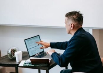 How Do You Download Paystubs from DataPay