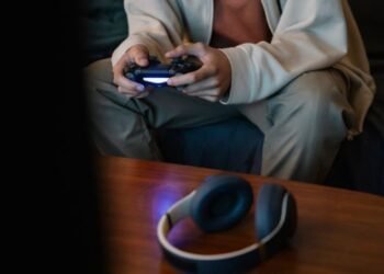 Can You Use Bluetooth Headphones on Xbox One