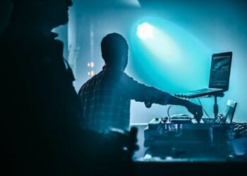 Project Mirai DX Emulator for PC