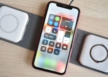 How Does a Magnetic Charger Work