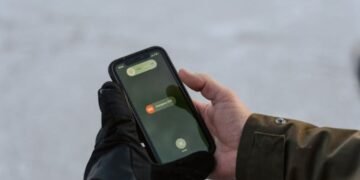 Why Does My Phone Say SOS and No SIM