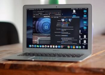 Bitwarden vs Google Password Manager