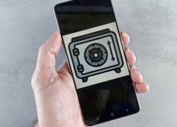 How to Trace an IP from a Phone Number