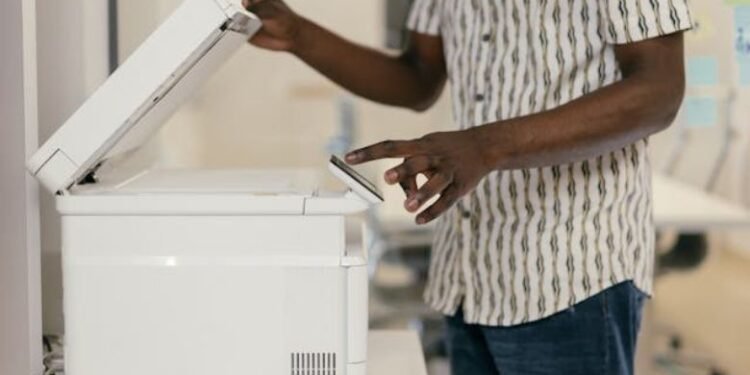 How to Use a Fax Machine